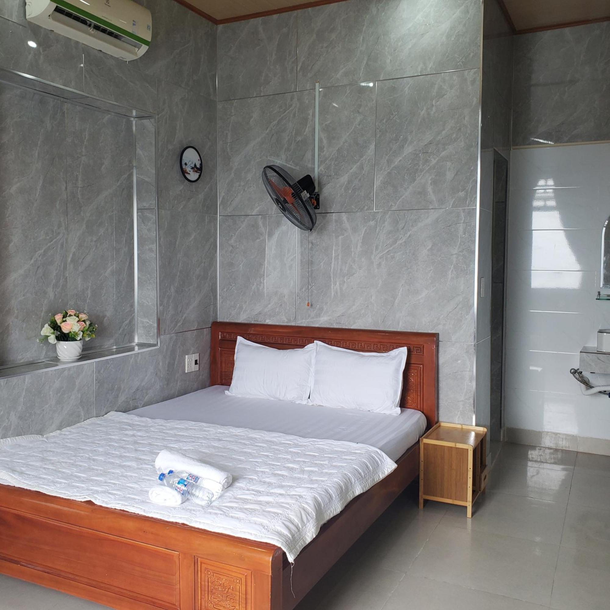 Tuan Thanh Homestay Tân Hiệ Εξωτερικό φωτογραφία